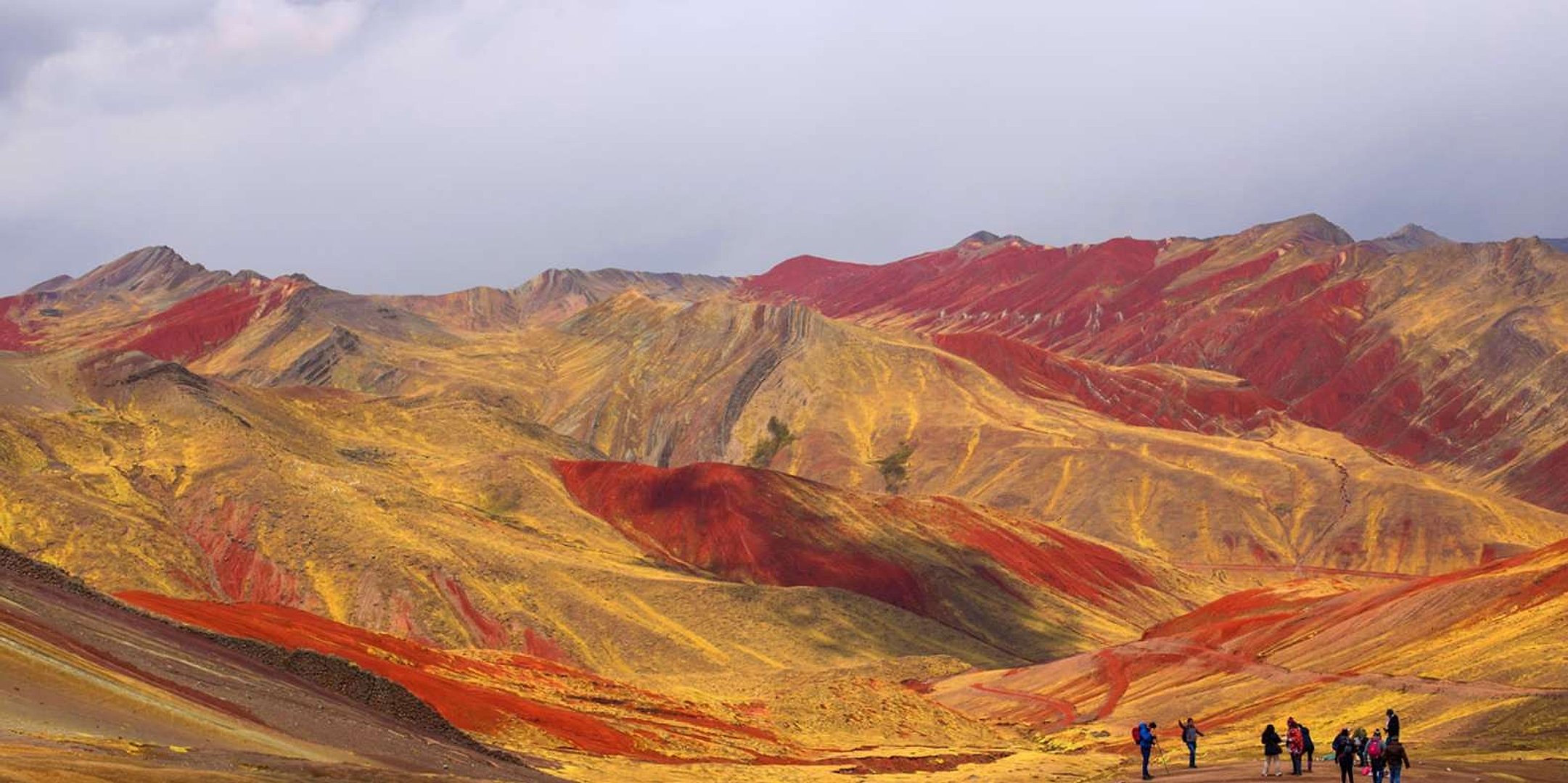 Explora Palcoyo, montañas arcoíris - Imagen 1