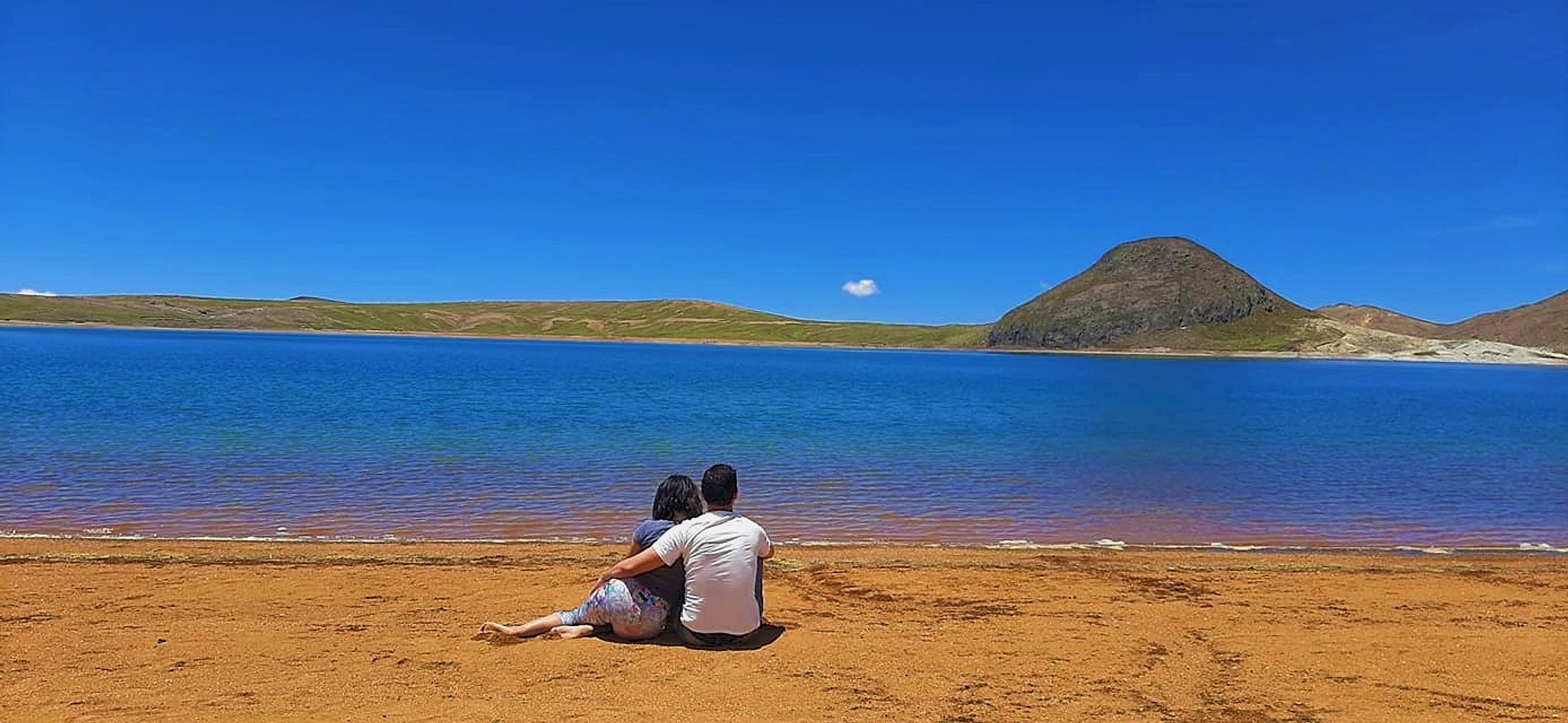 Descubre el Caribe andino en Laguna Azul - Imagen 1