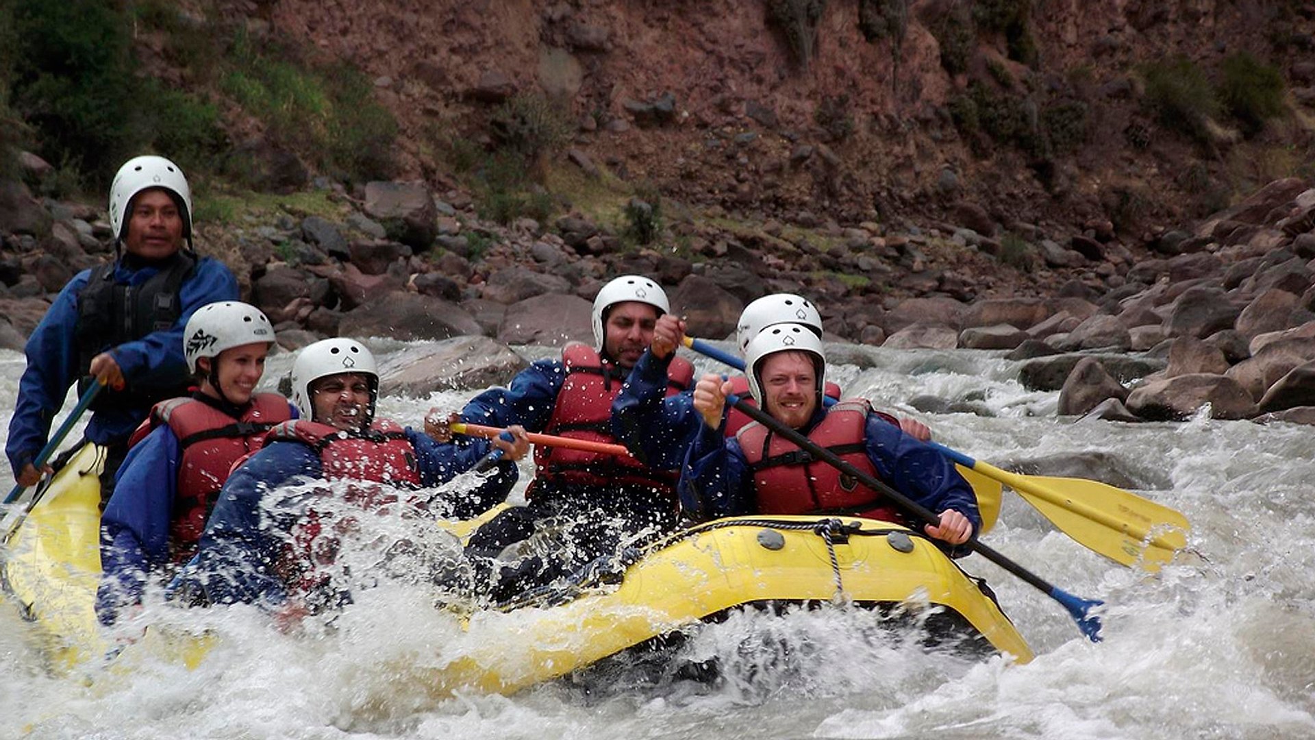 Rafting en el río - Aventura en Urubamba - Imagen 1