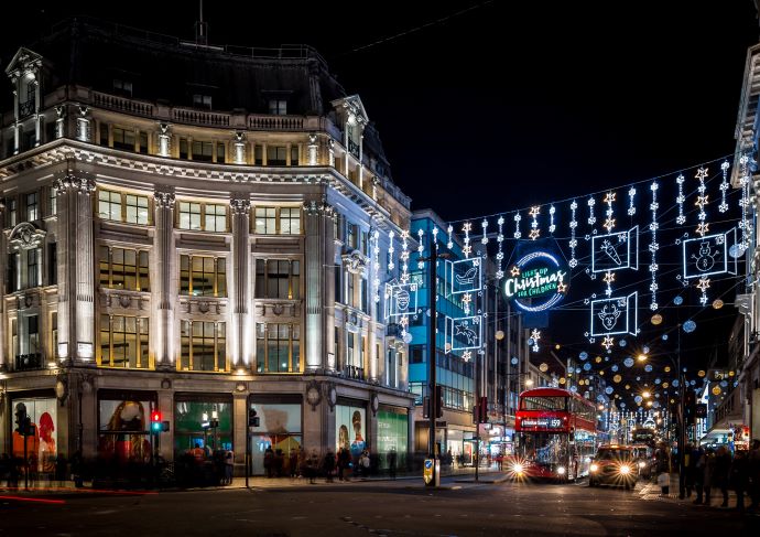 Luces navideñas cantando con comida y bebida - Imagen 1