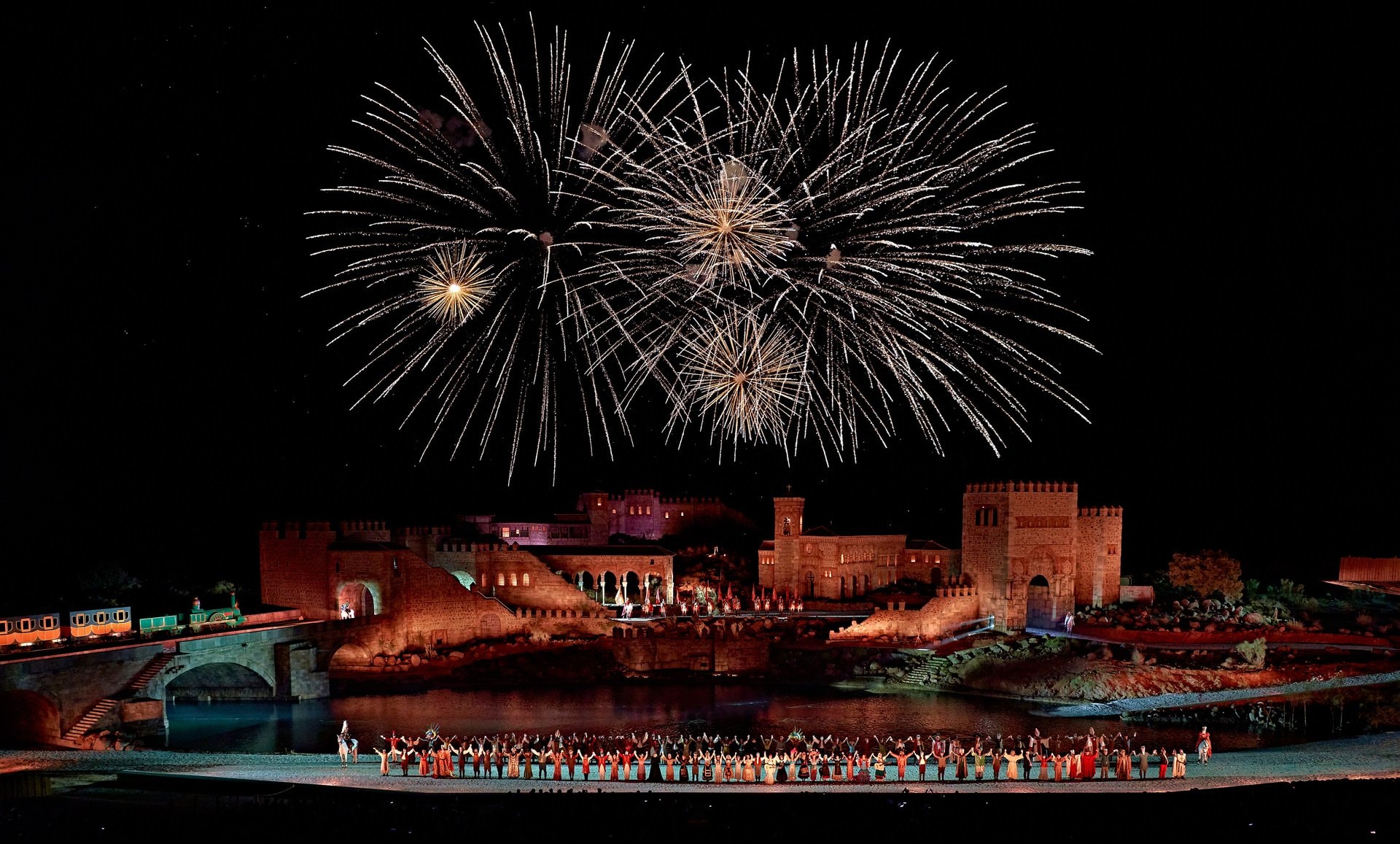 Puy du Fou España y Sueño de Toledo - Imagen 1