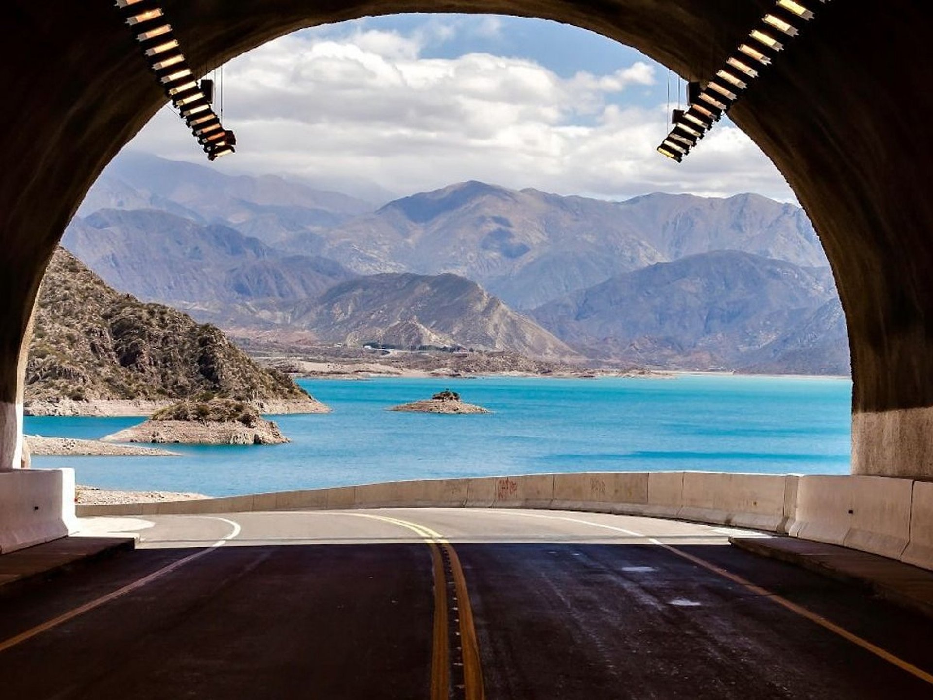 Postales de Potrerillos y Cacheuta - Imagen 1