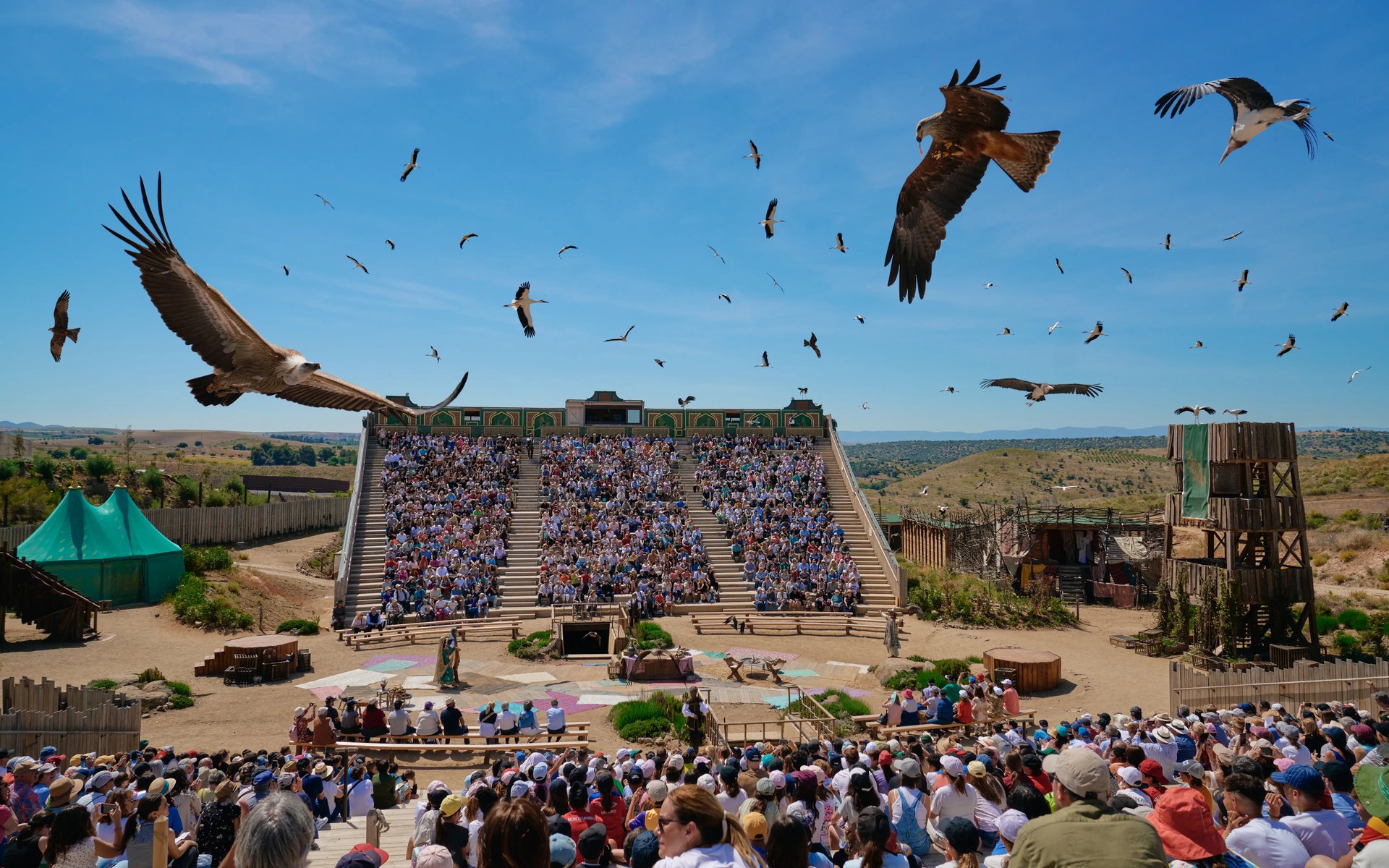 Puy du Fou con traslado y entrada - Imagen 1