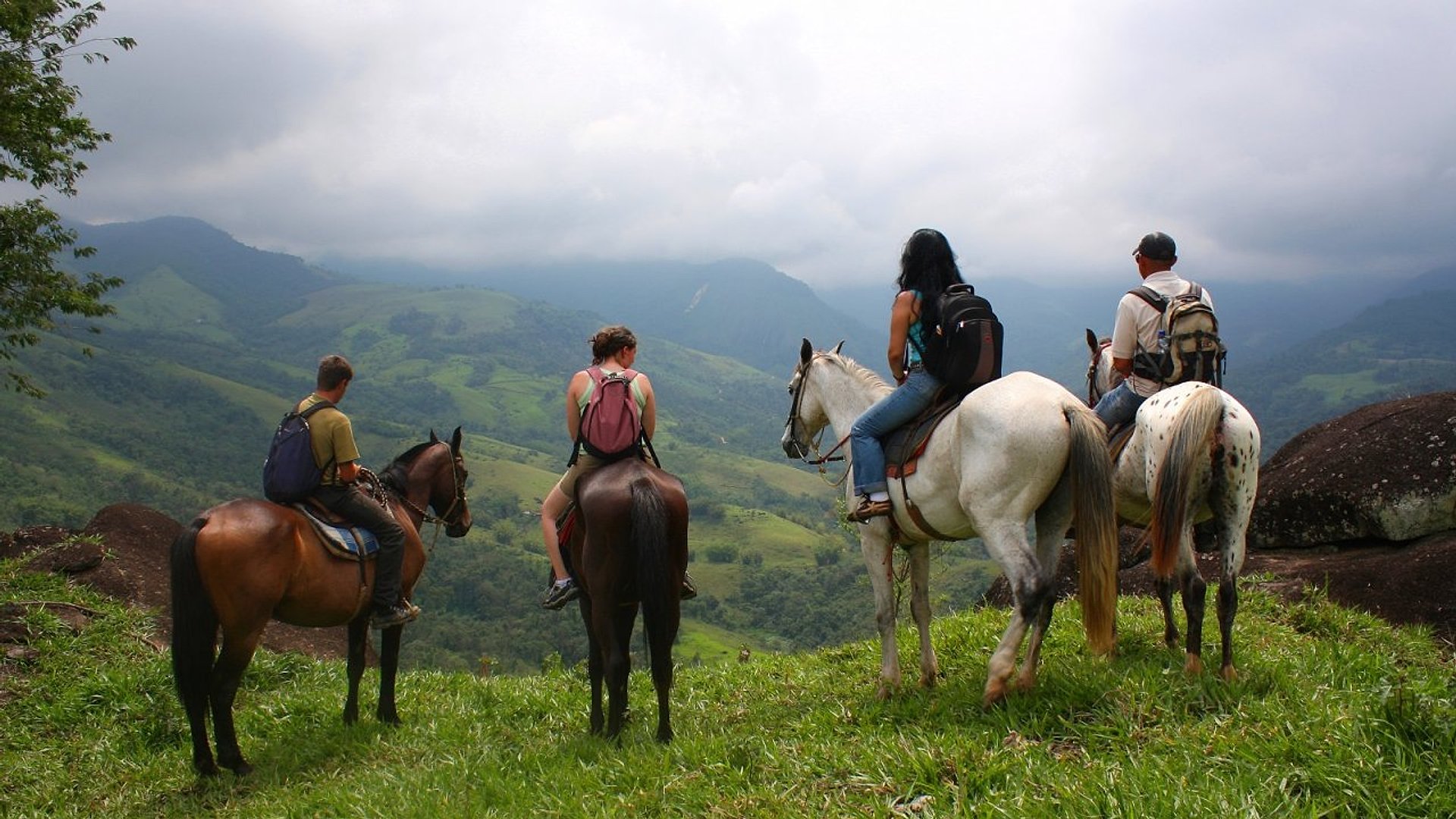 Paseo a caballo - Imagen 1