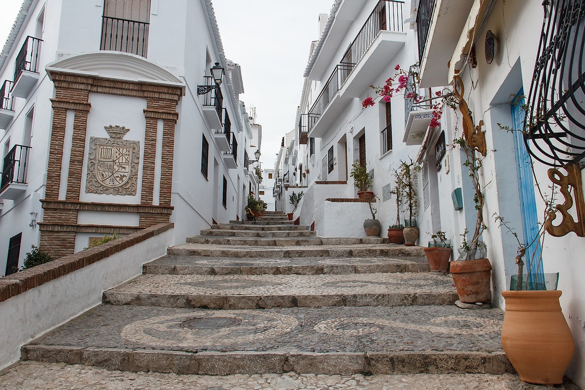 Nerja y Frigliana - Imagen 1