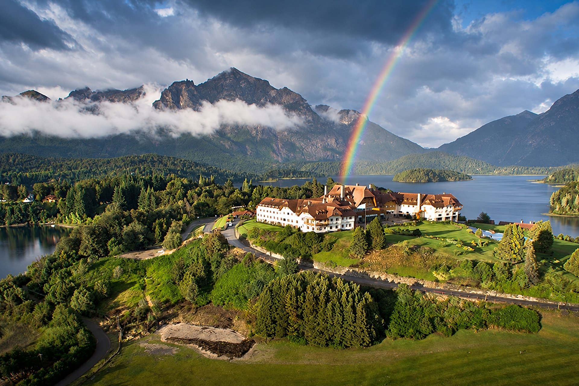 Campanario y Llao Llao, guía en inglés - Imagen 1