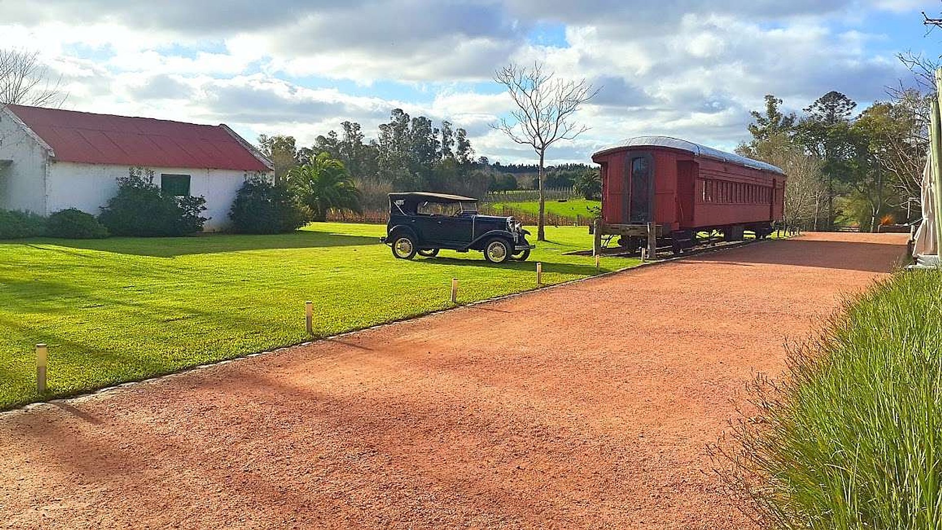 Paseo a Bodega Bouza - Imagen 1