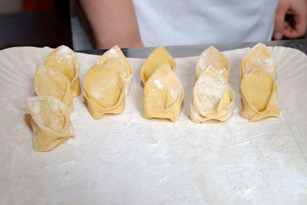 Clase de pasta artesanal y postres típicos - Imagen 1