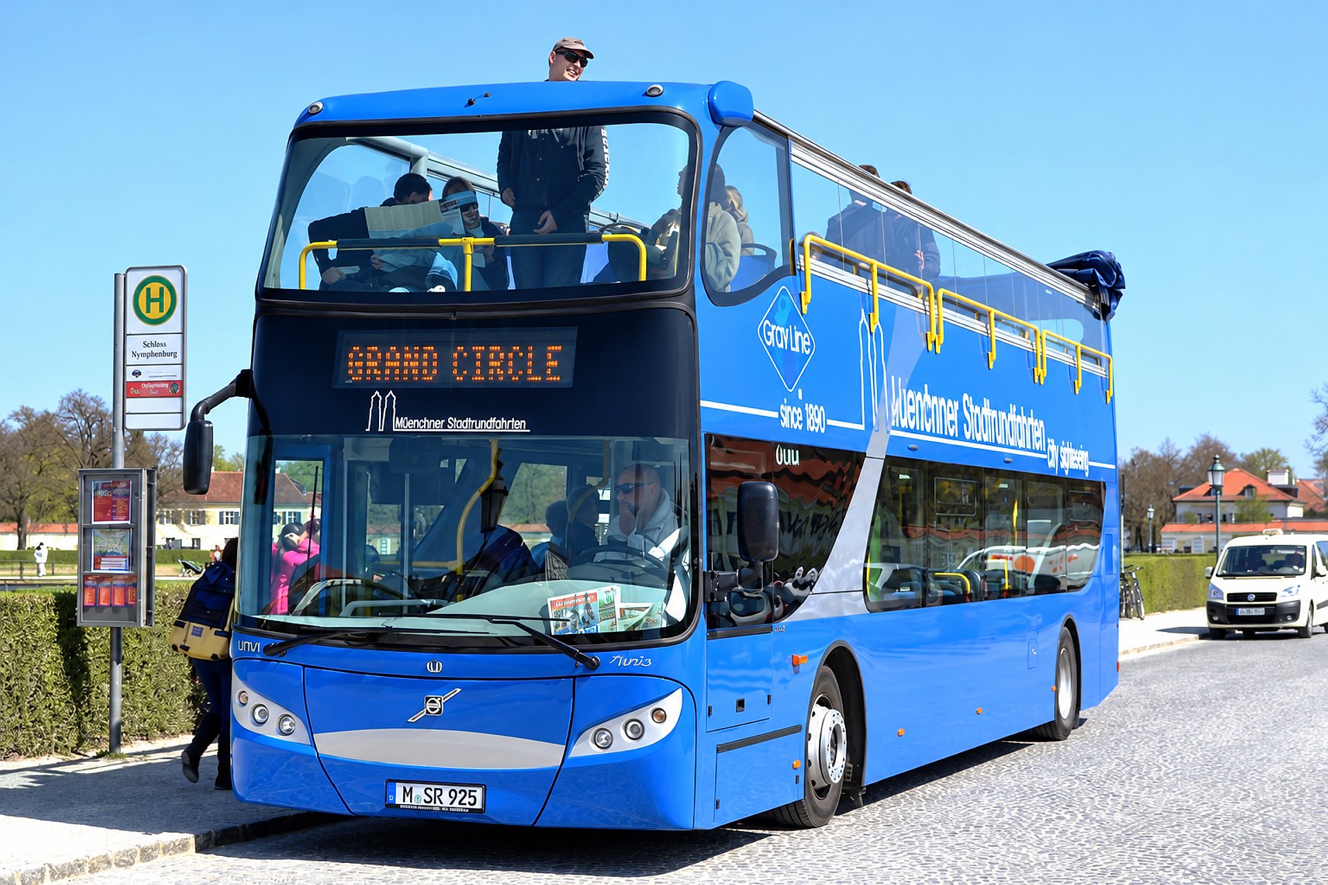 Bus turístico Hop on Hop off Grand Circle - Imagen 1