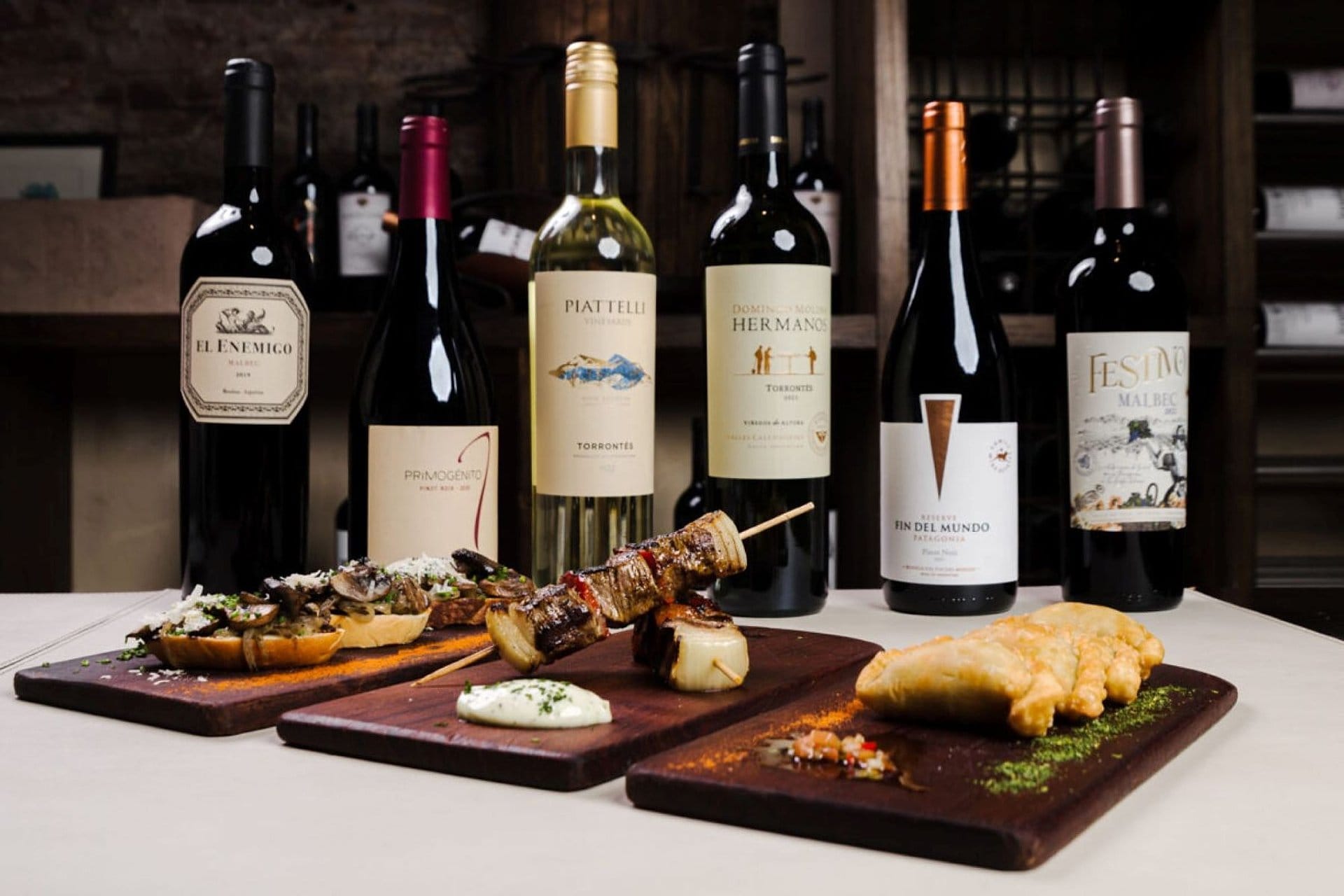 Degustación de vinos en El Querandí, español