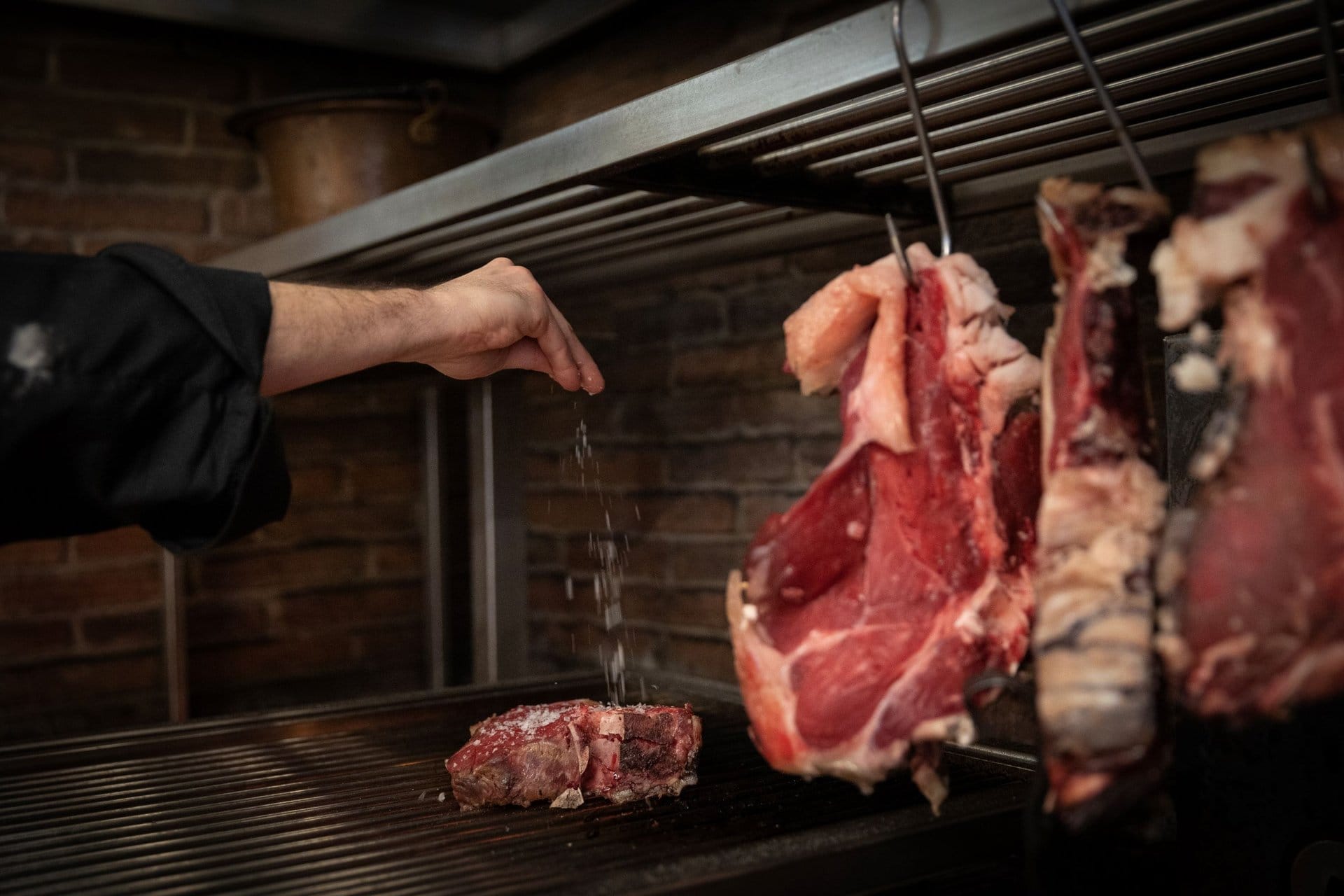Show de parrilla y cena con 3 cortes
