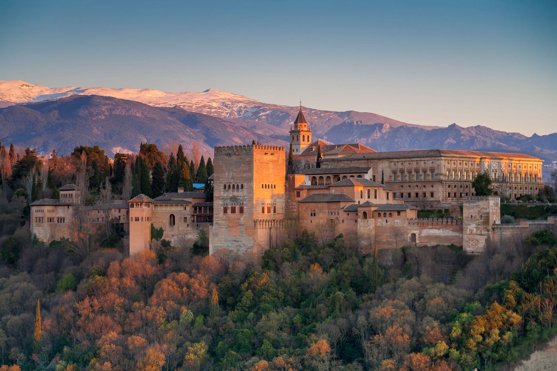 Acceso rápido a la Alhambra y al Generalife