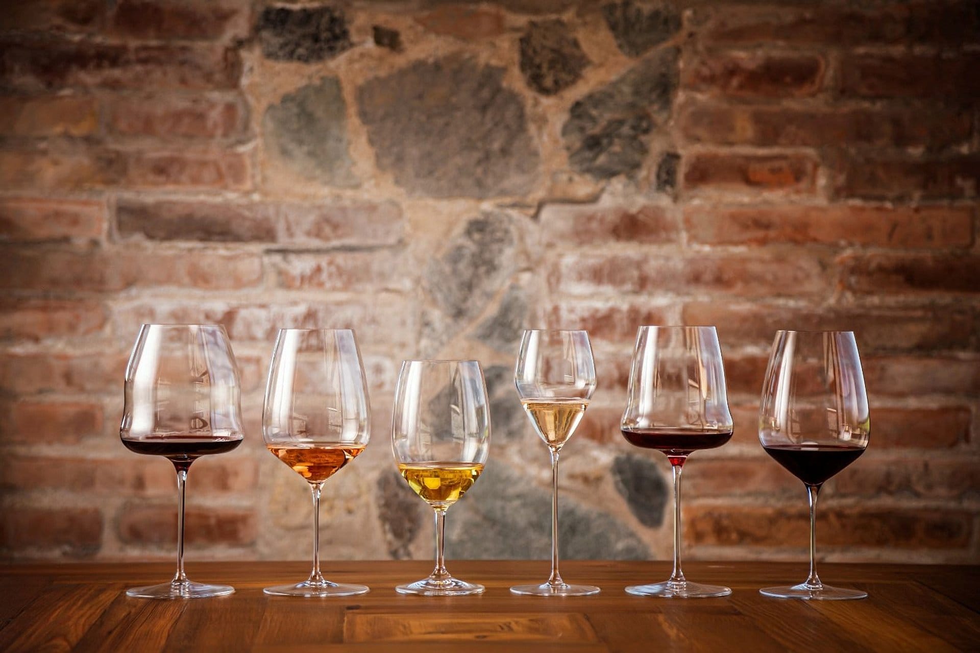 Bodega El Enemigo con Almuerzo en Angelica