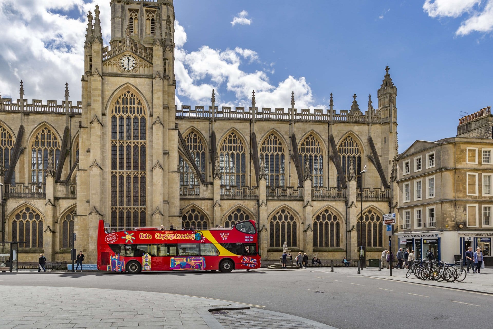 Bus turístico Hop On Hop Off por Bath