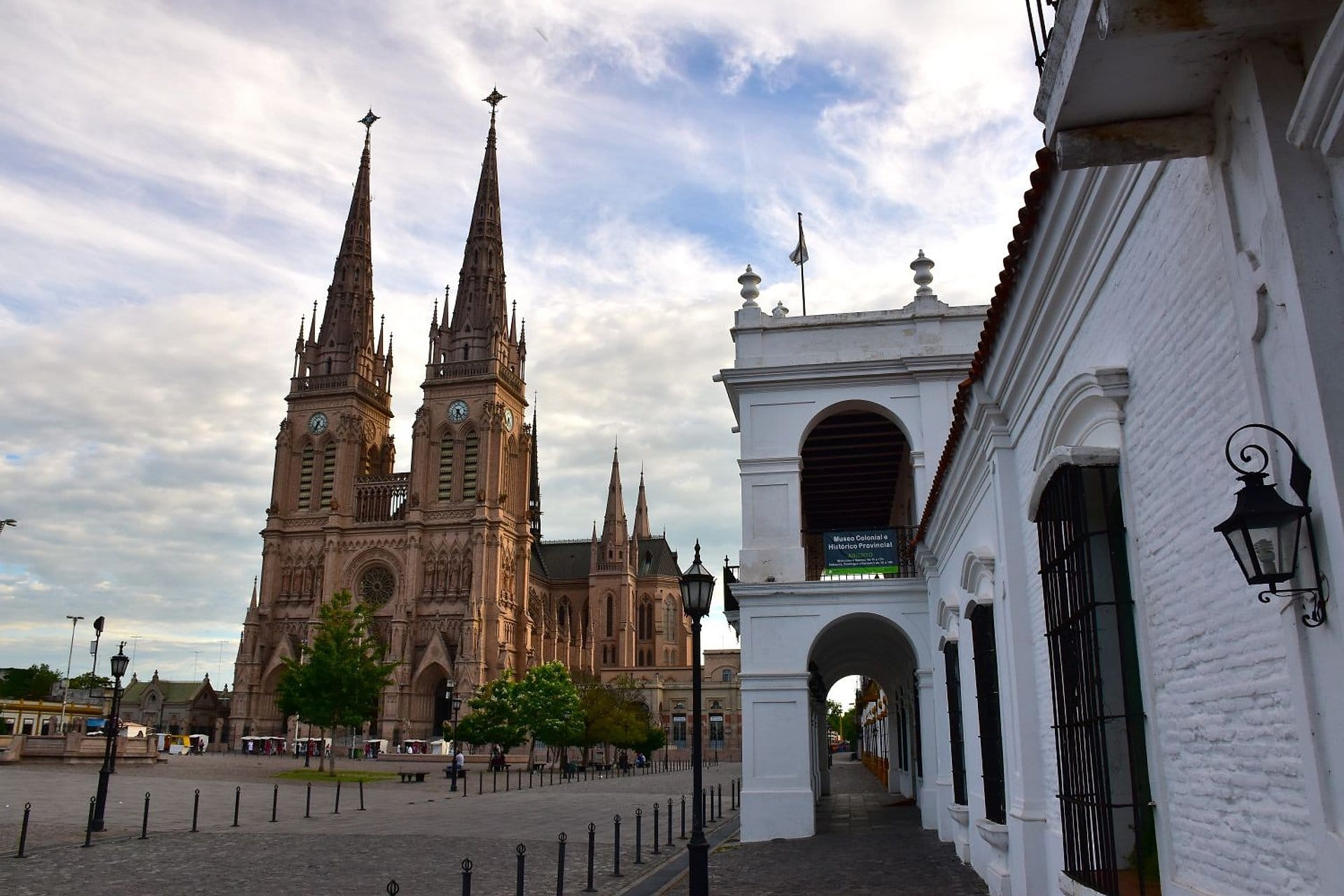 Basílica de Luján: museo, mirador y almuerzo