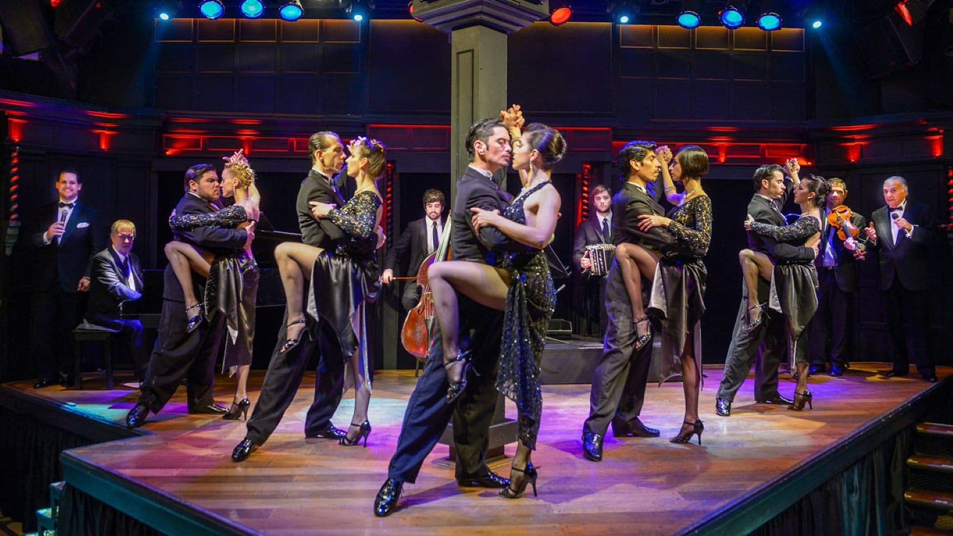 Show de tango en El Querandí