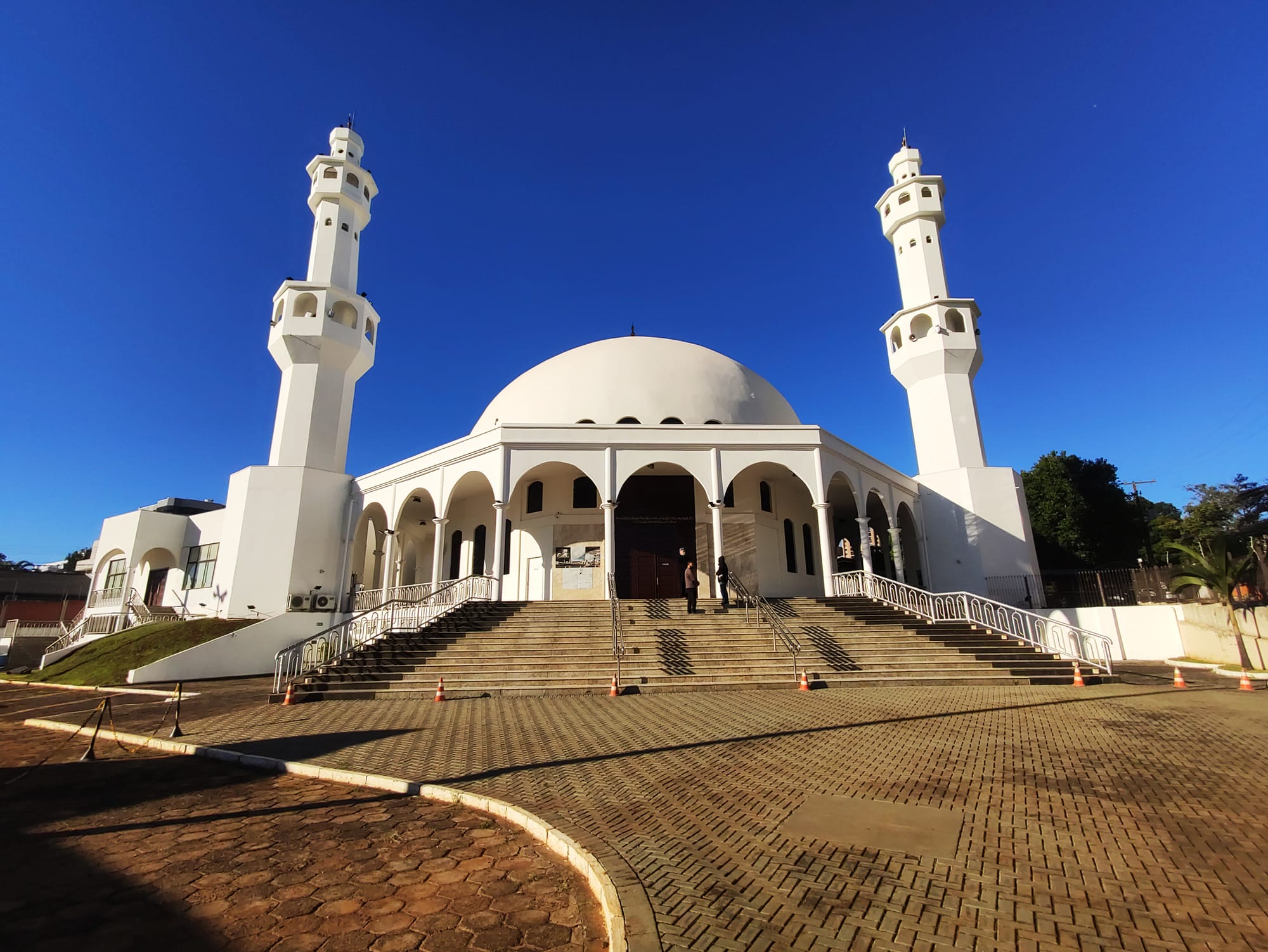 Foz: Templo Budista y Mezquita Musulmana
