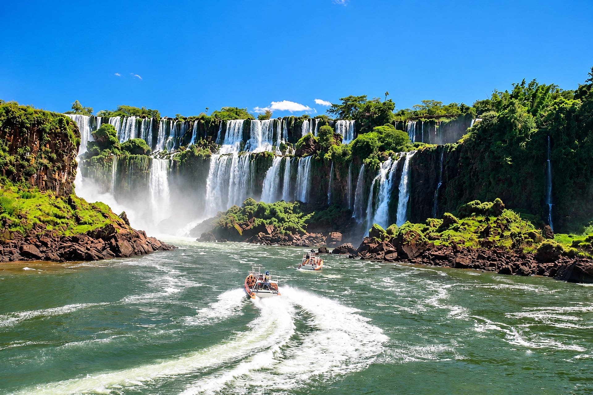 Cataratas de Iguazú y Macuco Safari